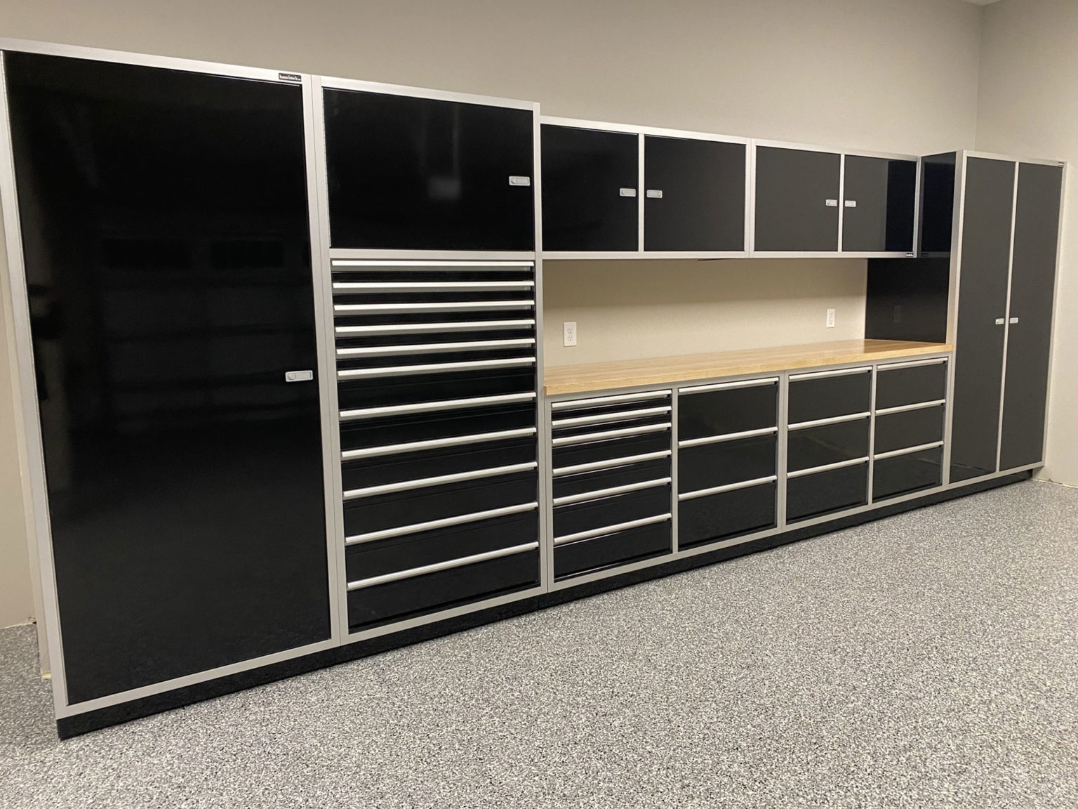 Products | Aluminum Cabinet Co.