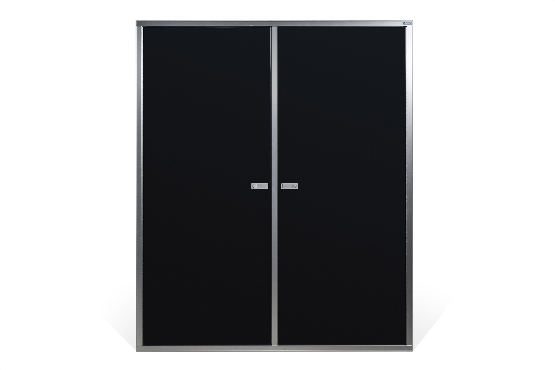 Cabinet016